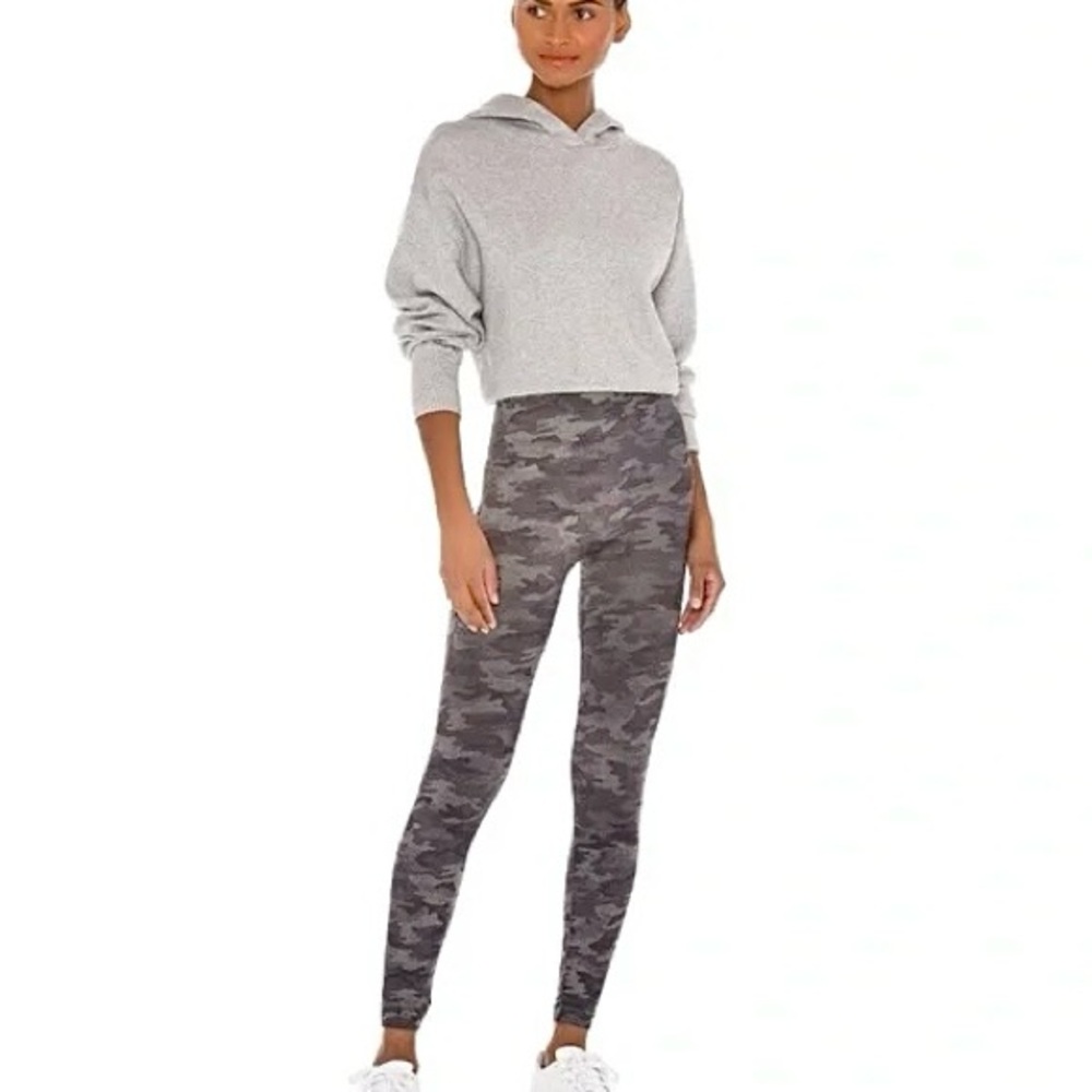 SPANX Look At Me Now Camo High Rise Leggings - Picture 2 of 4